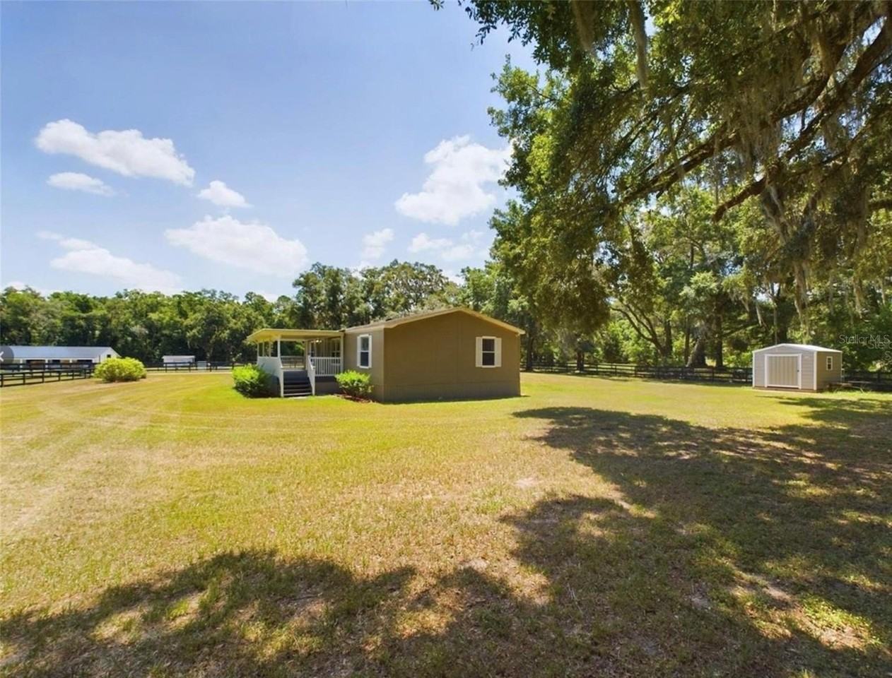 12250 Nw 7th Pl - Photo 3 of 22