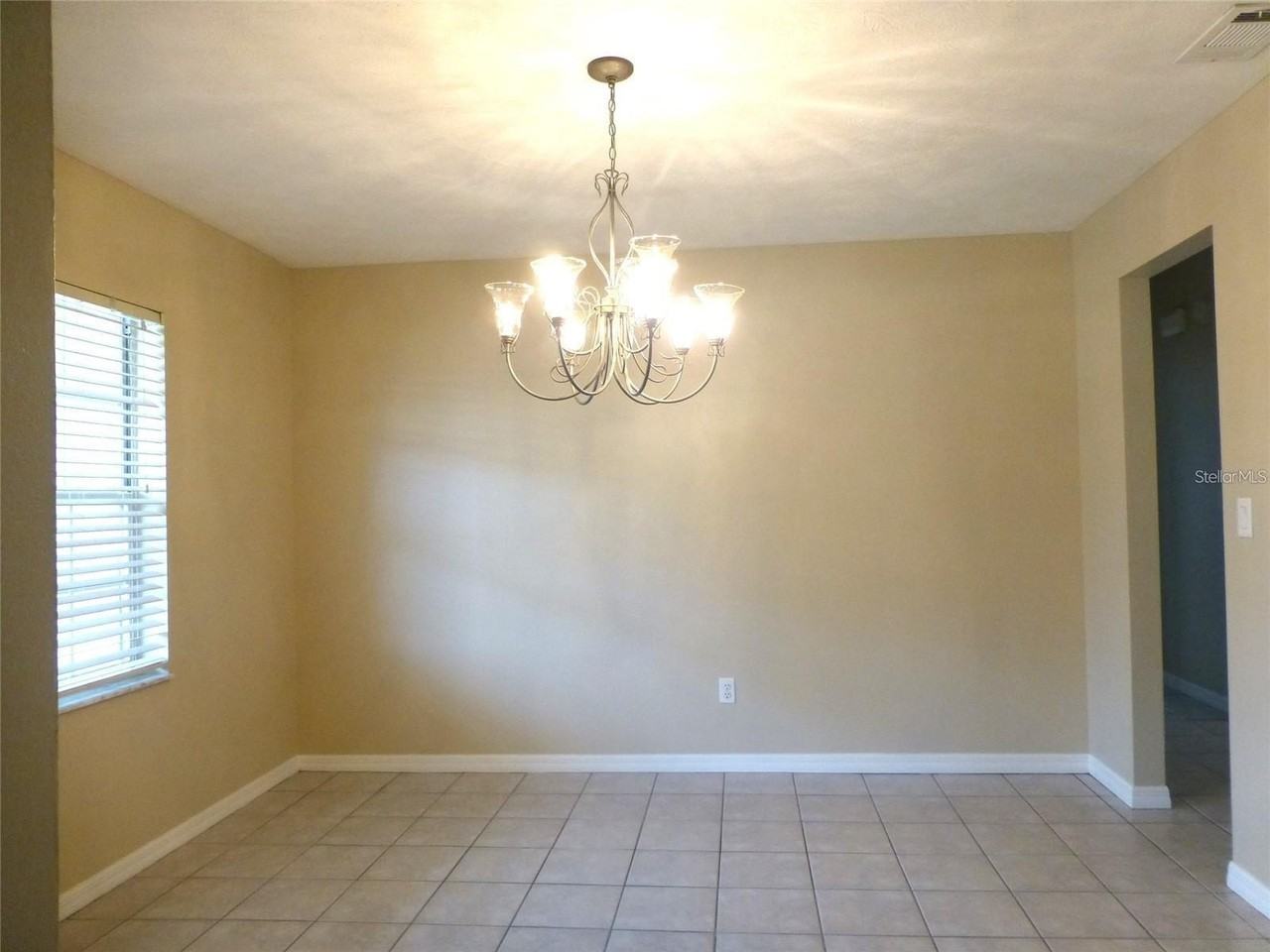 3272 Se 56th Ter - Photo 4 of 11