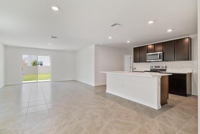 8686 Sw 44th Ter - Photo 4 of 18