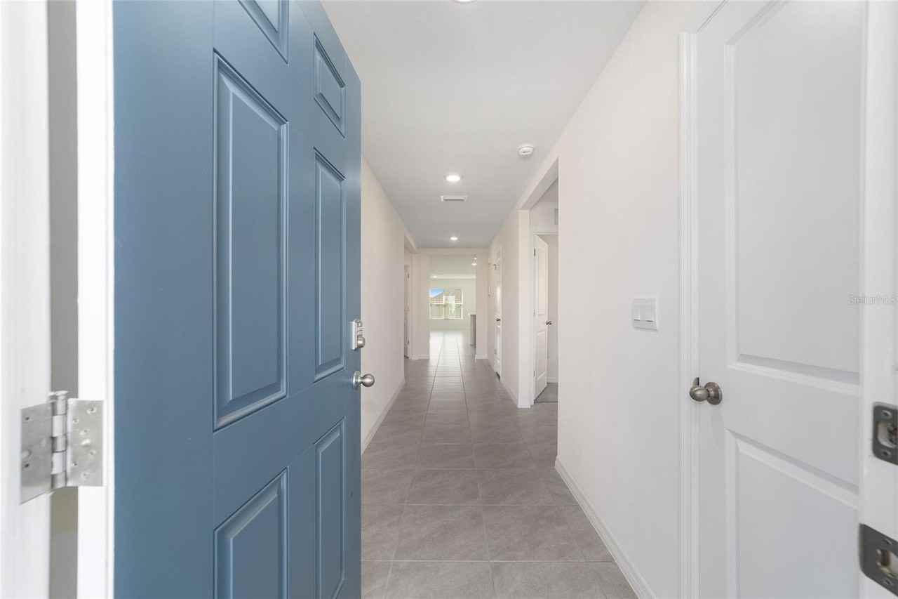 8856 Sw 49th Cir - Photo 3 of 25
