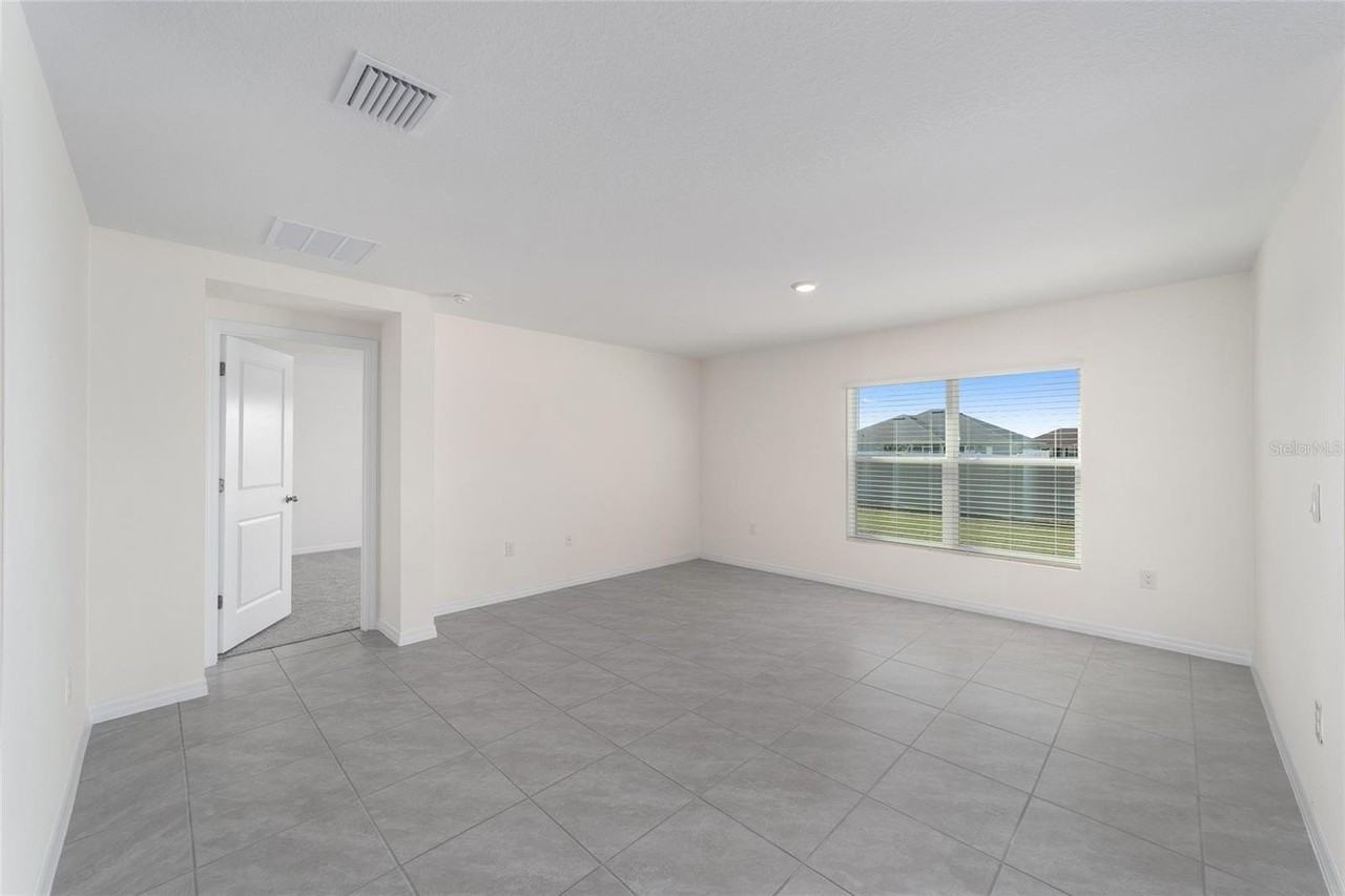 8856 Sw 49th Cir - Photo 4 of 25