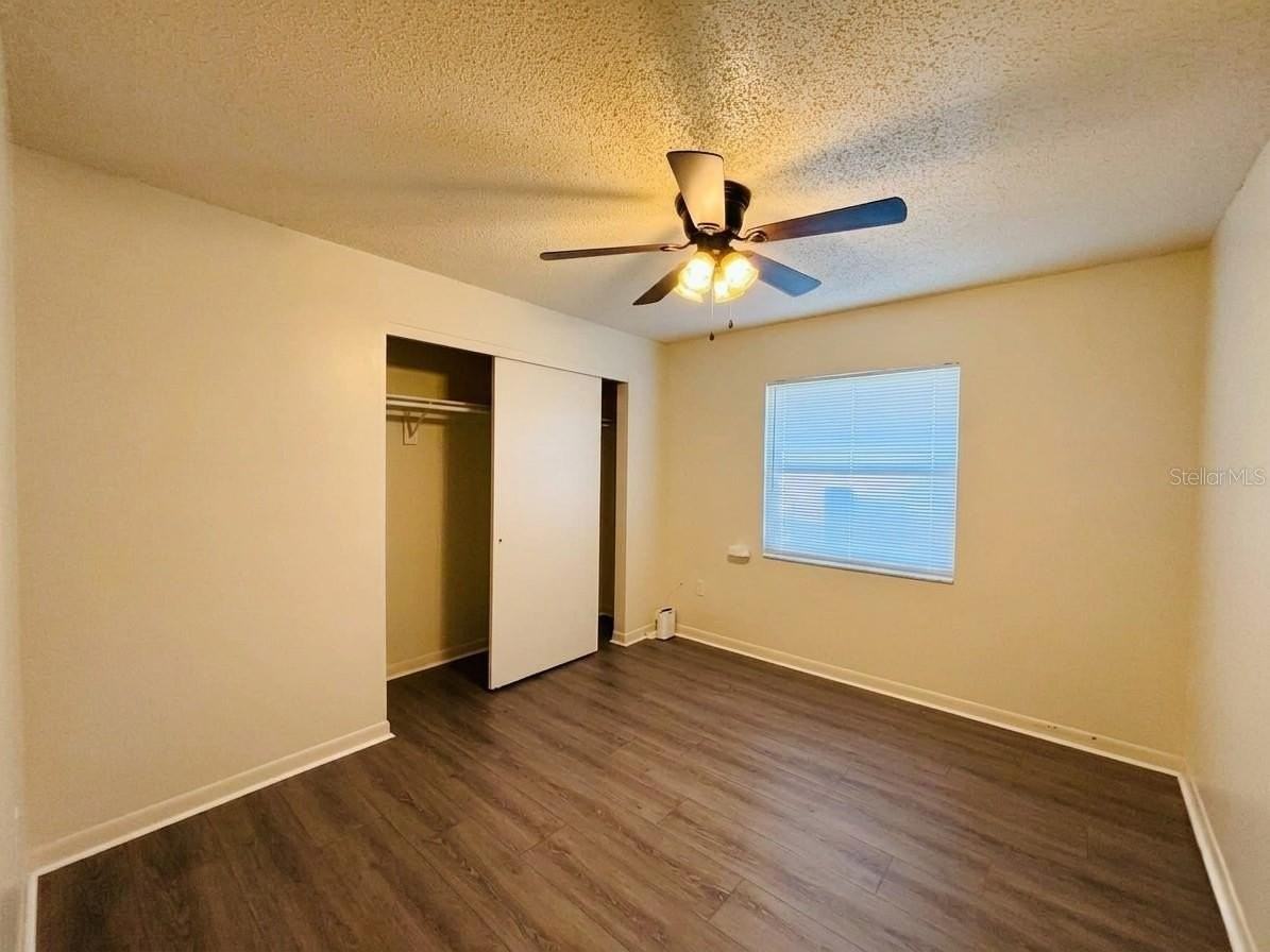 1236 Josephine St - Photo 5 of 10