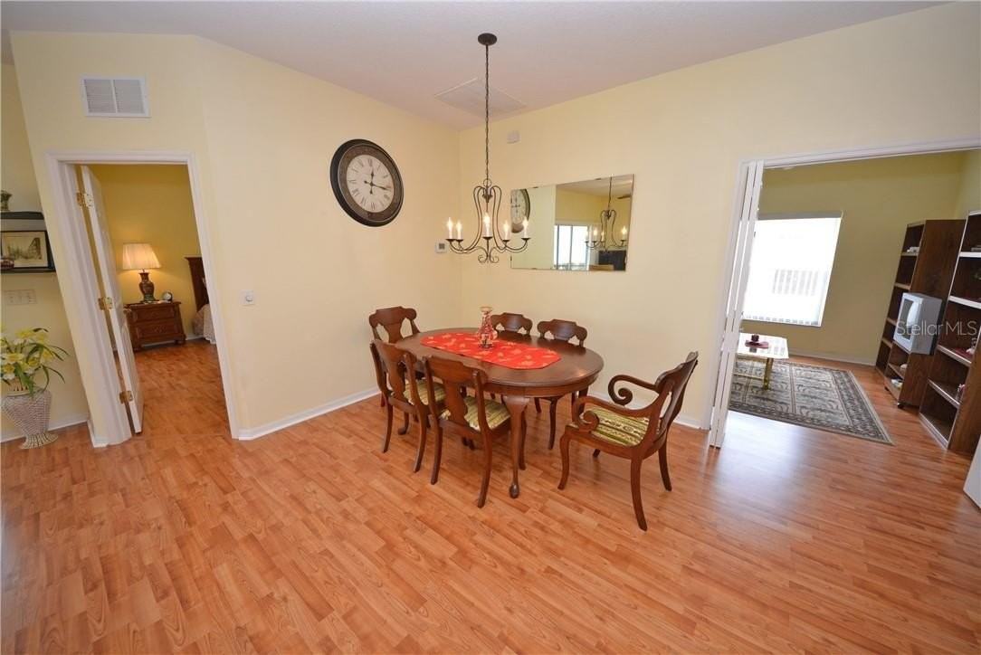 4314 Berwick Dr - Photo 5 of 50