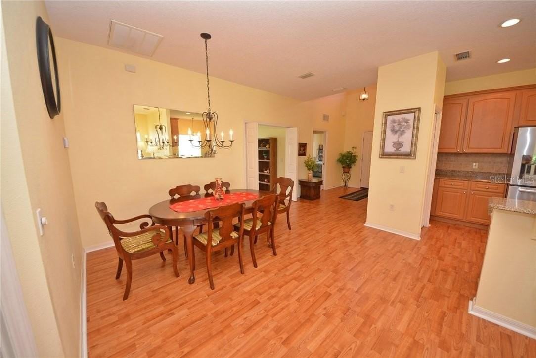 4314 Berwick Dr - Photo 6 of 50