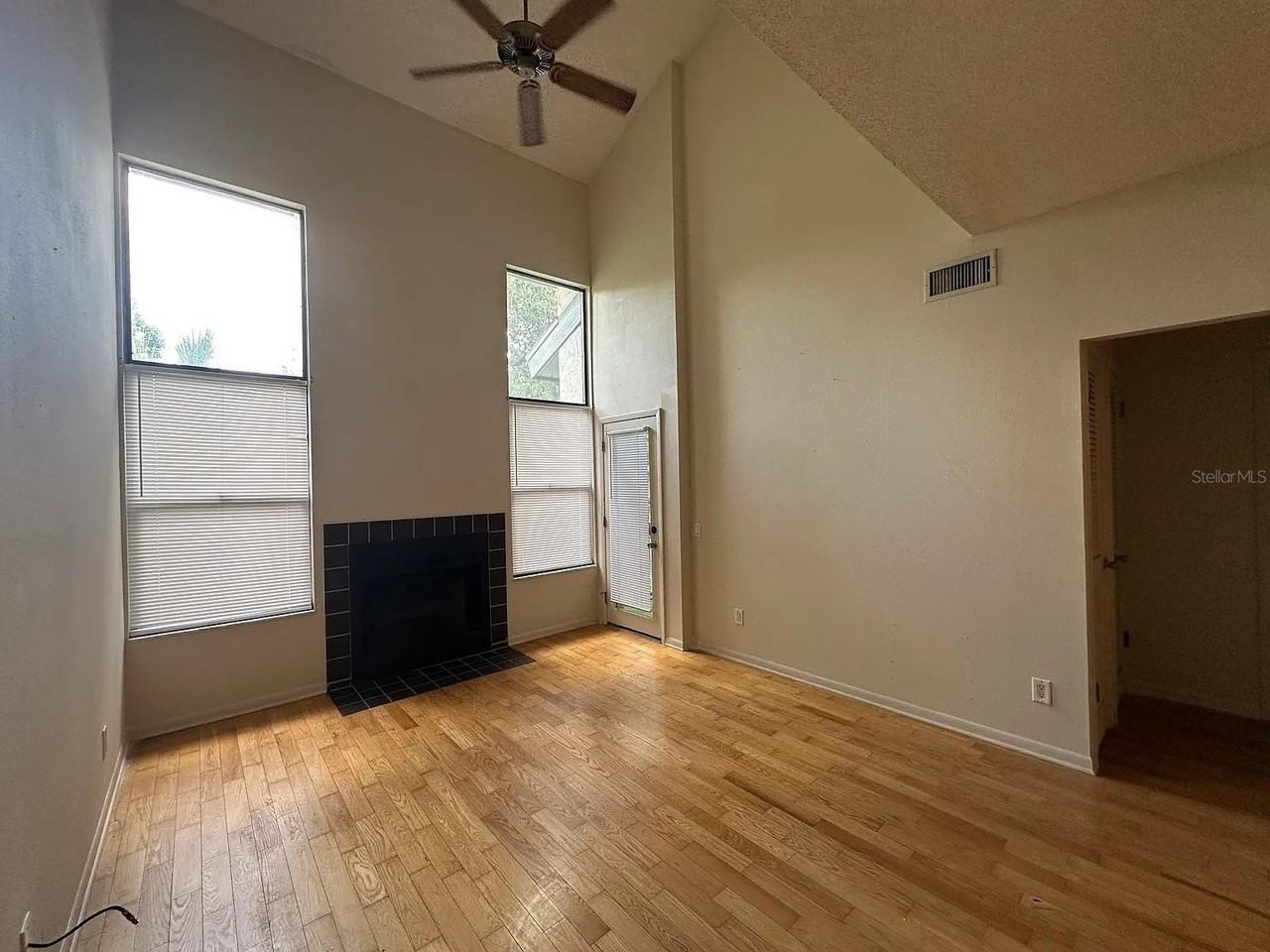 2050 San Marcos Dr Se #215 - Photo 2 of 13