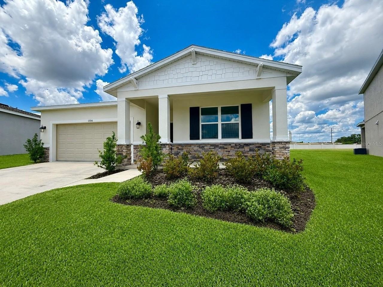 1306 Normandy Dr