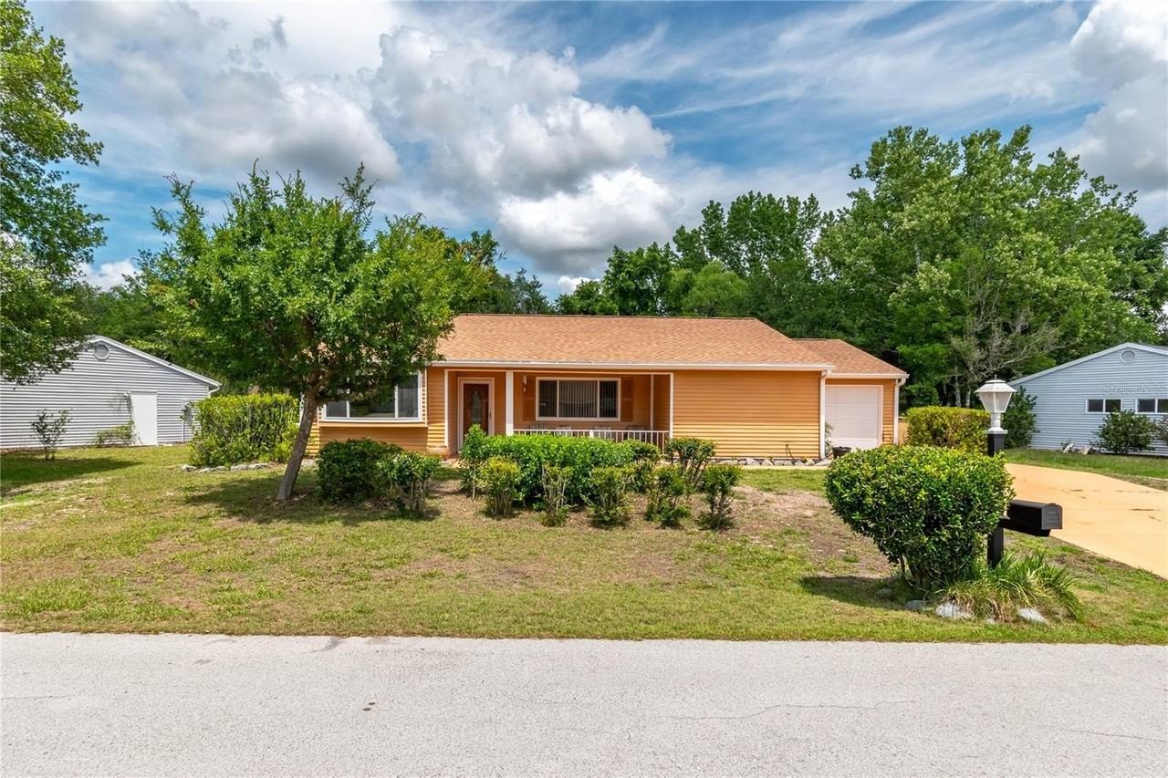 10886 Sw 90th Ter - Photo 2 of 25