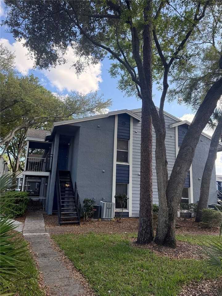 3827 Bay Club Cir #103 - Photo 2 of 29