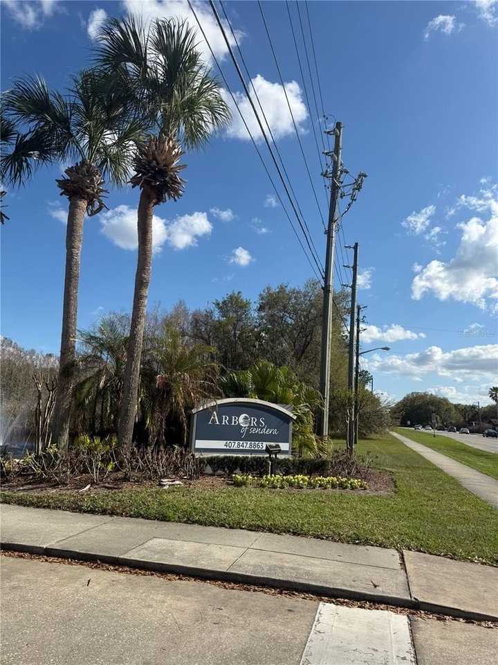 3827 Bay Club Cir #103 - Photo 4 of 29