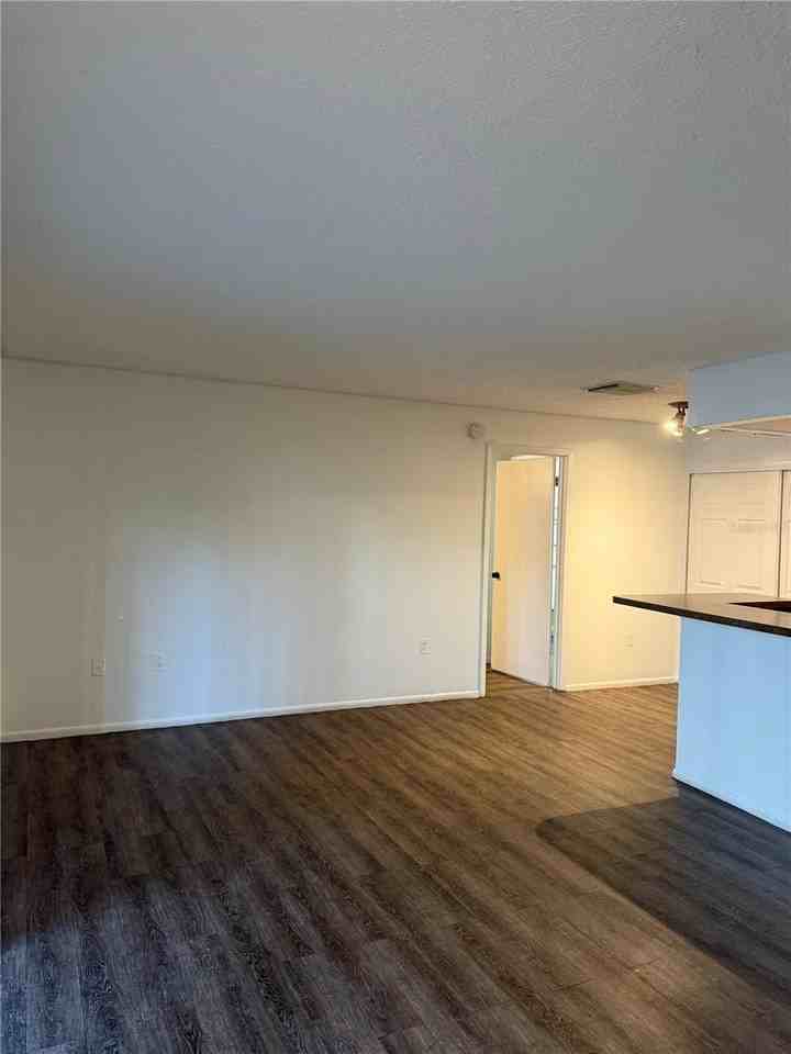 3827 Bay Club Cir #103 - Photo 6 of 29