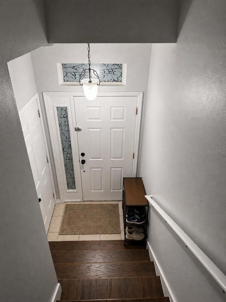 3913 PEMBERLY - Photo 5 of 11