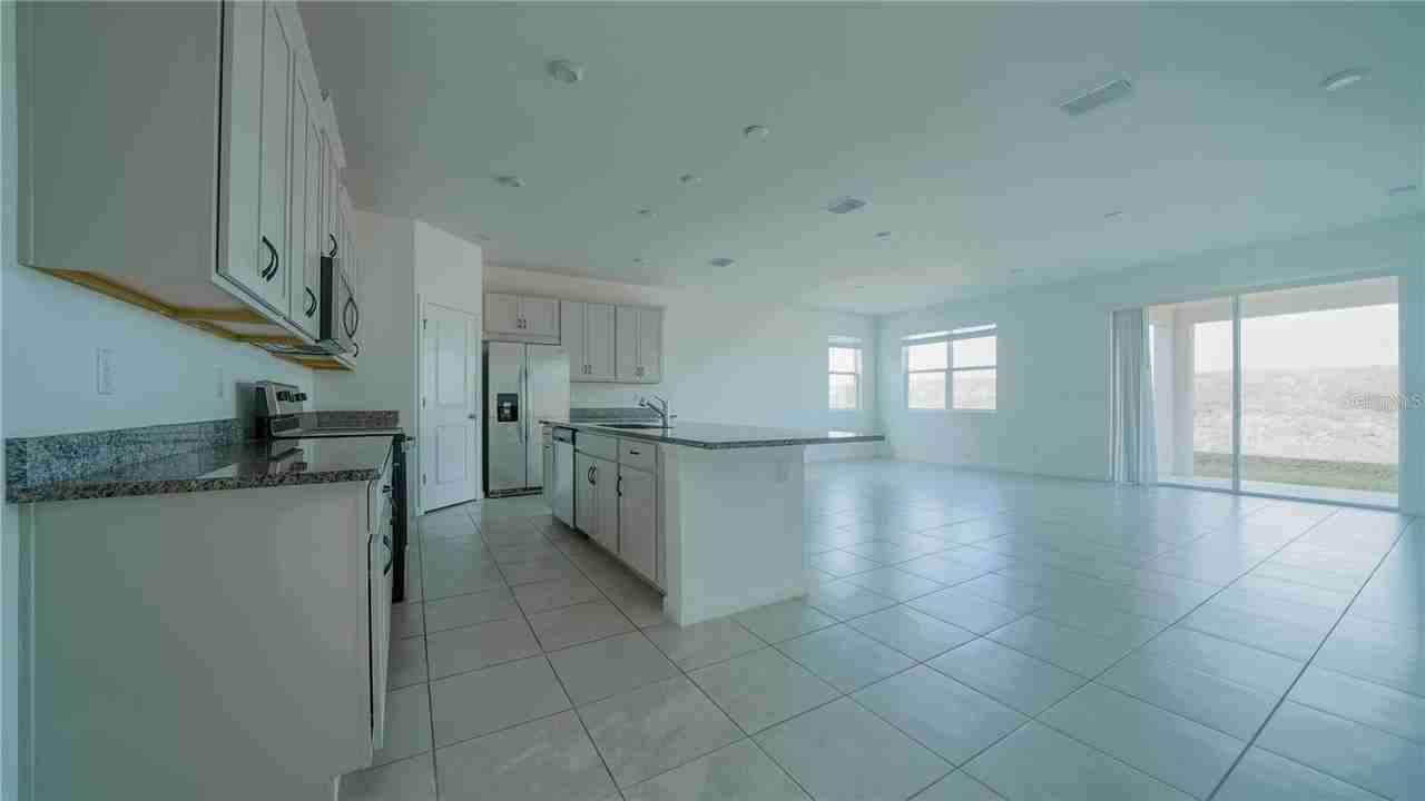 1194 Boardwalk Pl - Photo 4 of 22