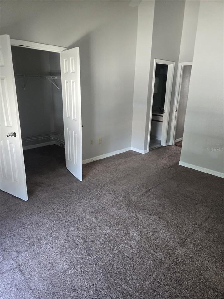 718 Florida Palms Ct - Photo 4 of 7