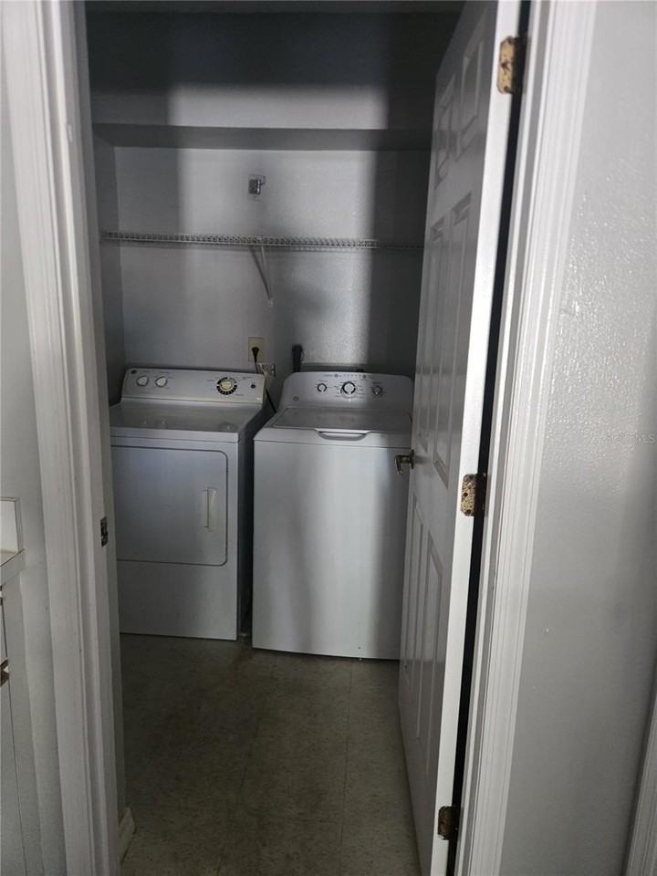 718 Florida Palms Ct - Photo 7 of 7