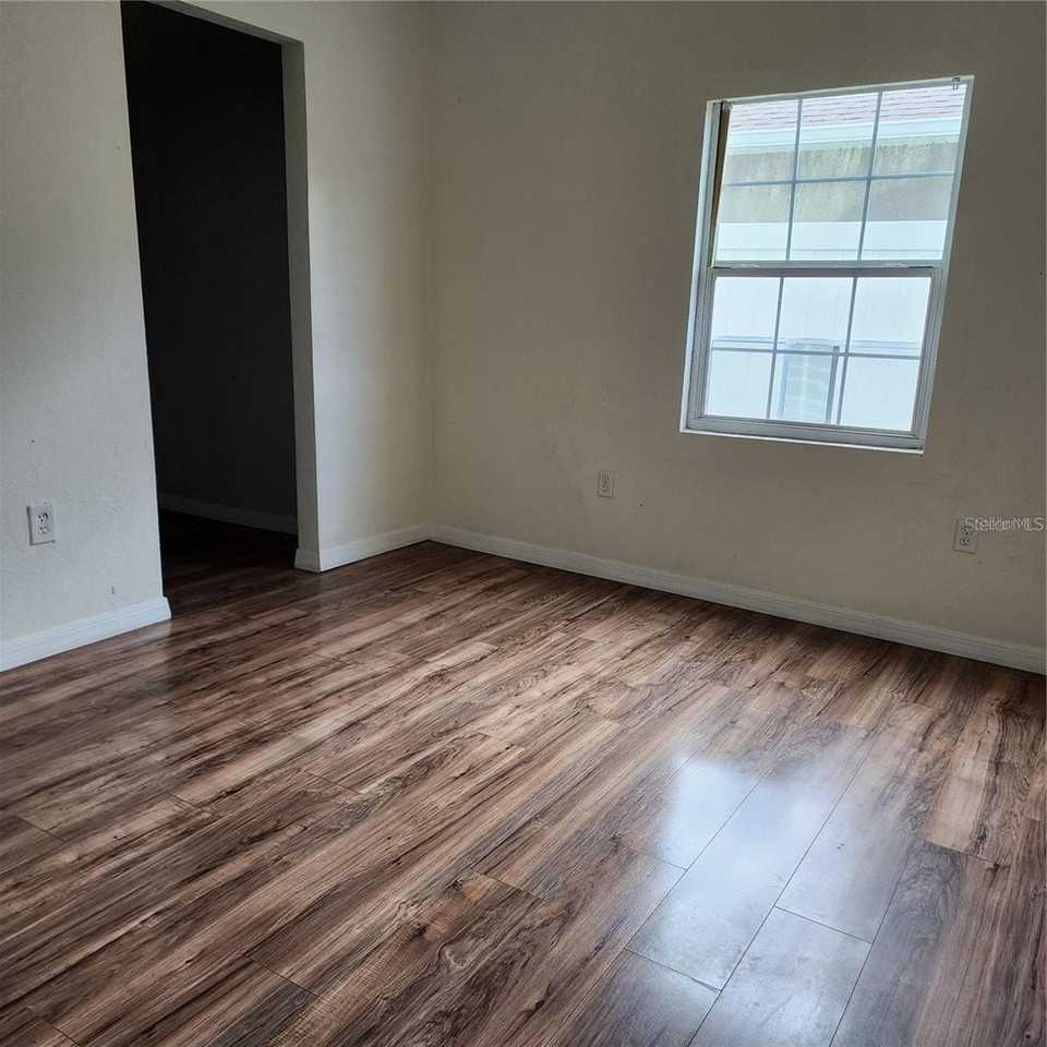 1414 Minnesota Ave #B - Photo 6 of 9