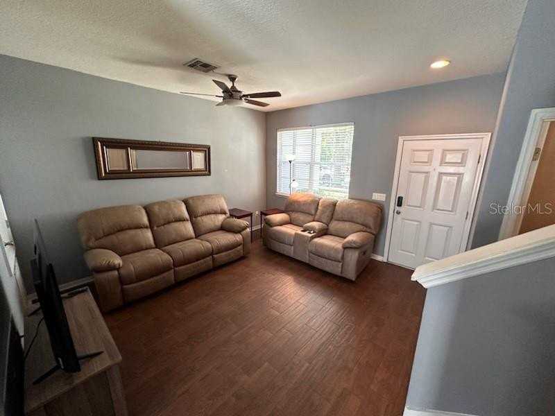 8524 Danforth Dr - Photo 6 of 31