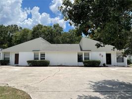 featured image of 1916 Crystal Grove Dr