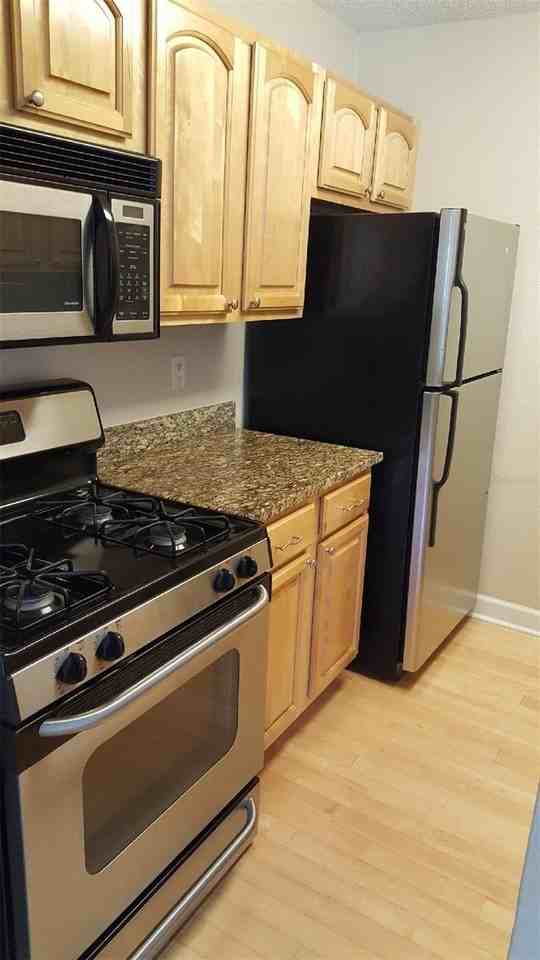 2035 Dixie Belle Dr #2035O - Photo 6 of 17