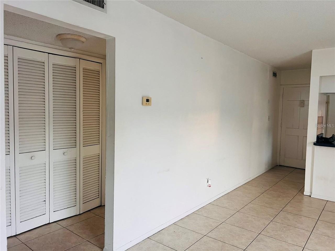 1000 S Semoran Blvd #715 - Photo 2 of 11