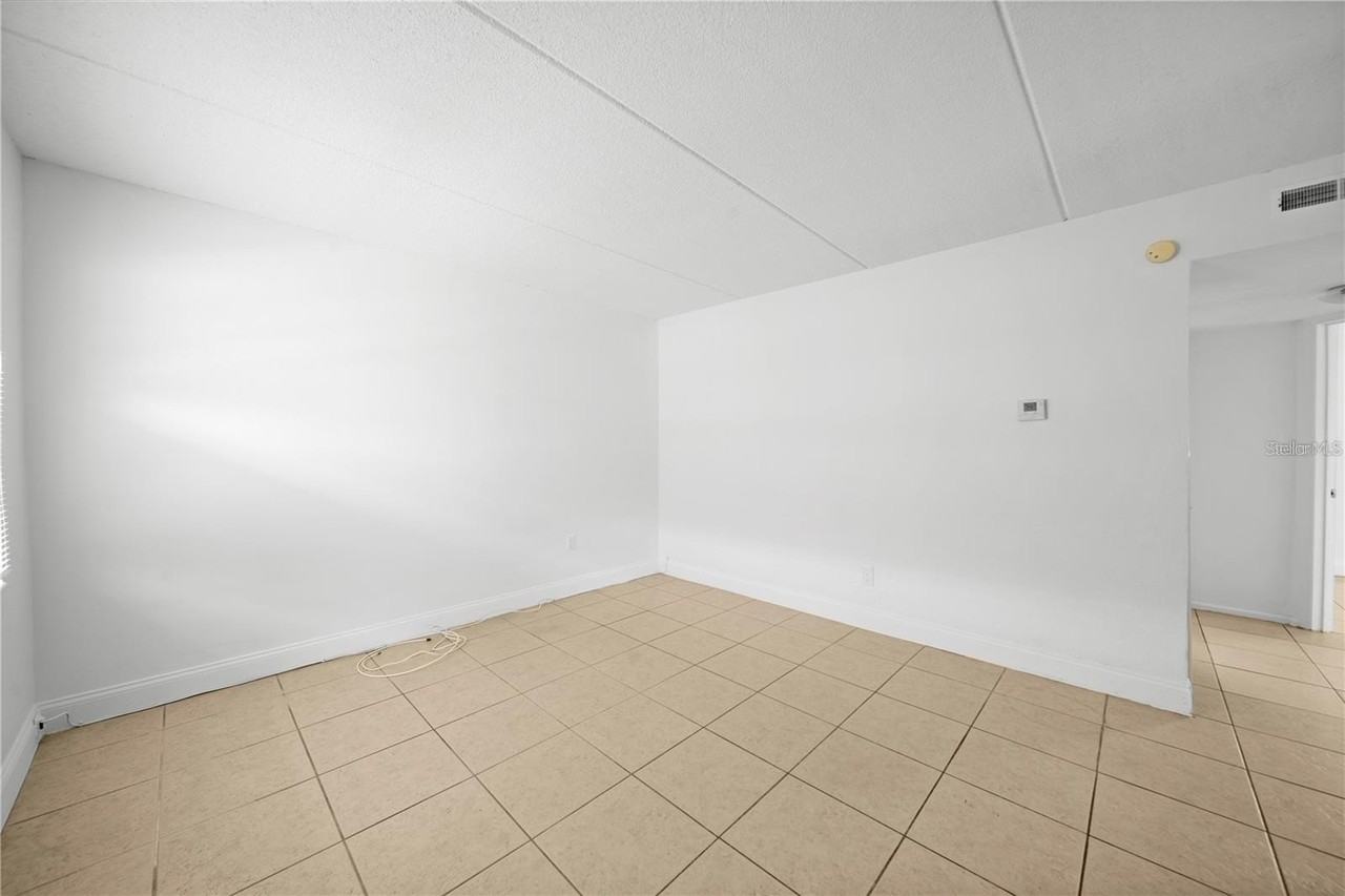 702 Michigan Ct #1 - Photo 6 of 17