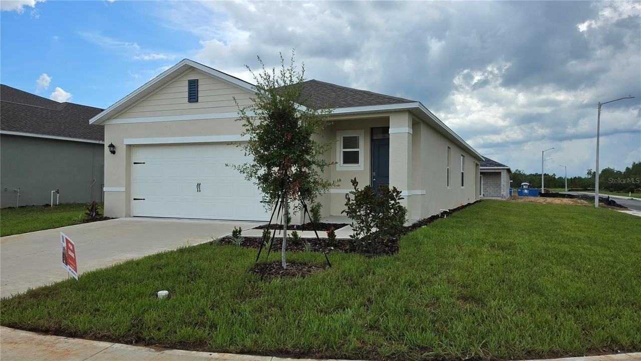 4075 Limeklin Falls Loop - Photo 2 of 35