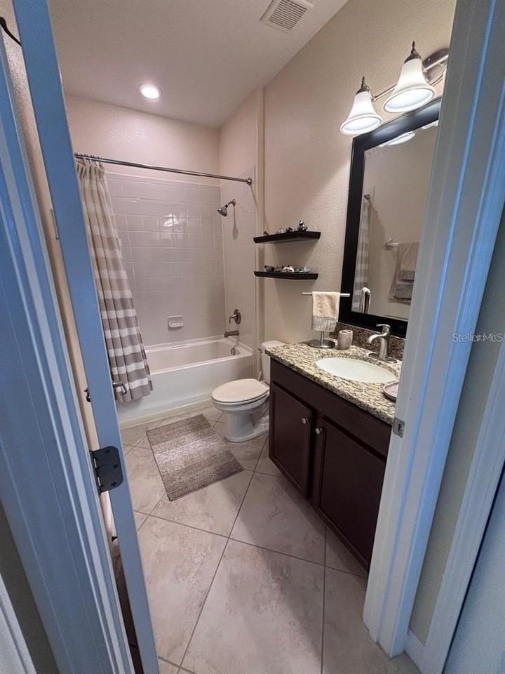 14719 Speer Lake Dr - Photo 7 of 33