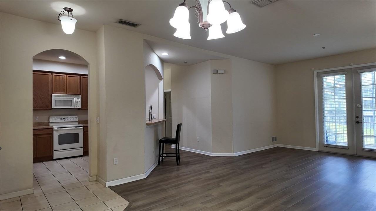 3051 Greystone Loop #206 - Photo 5 of 31