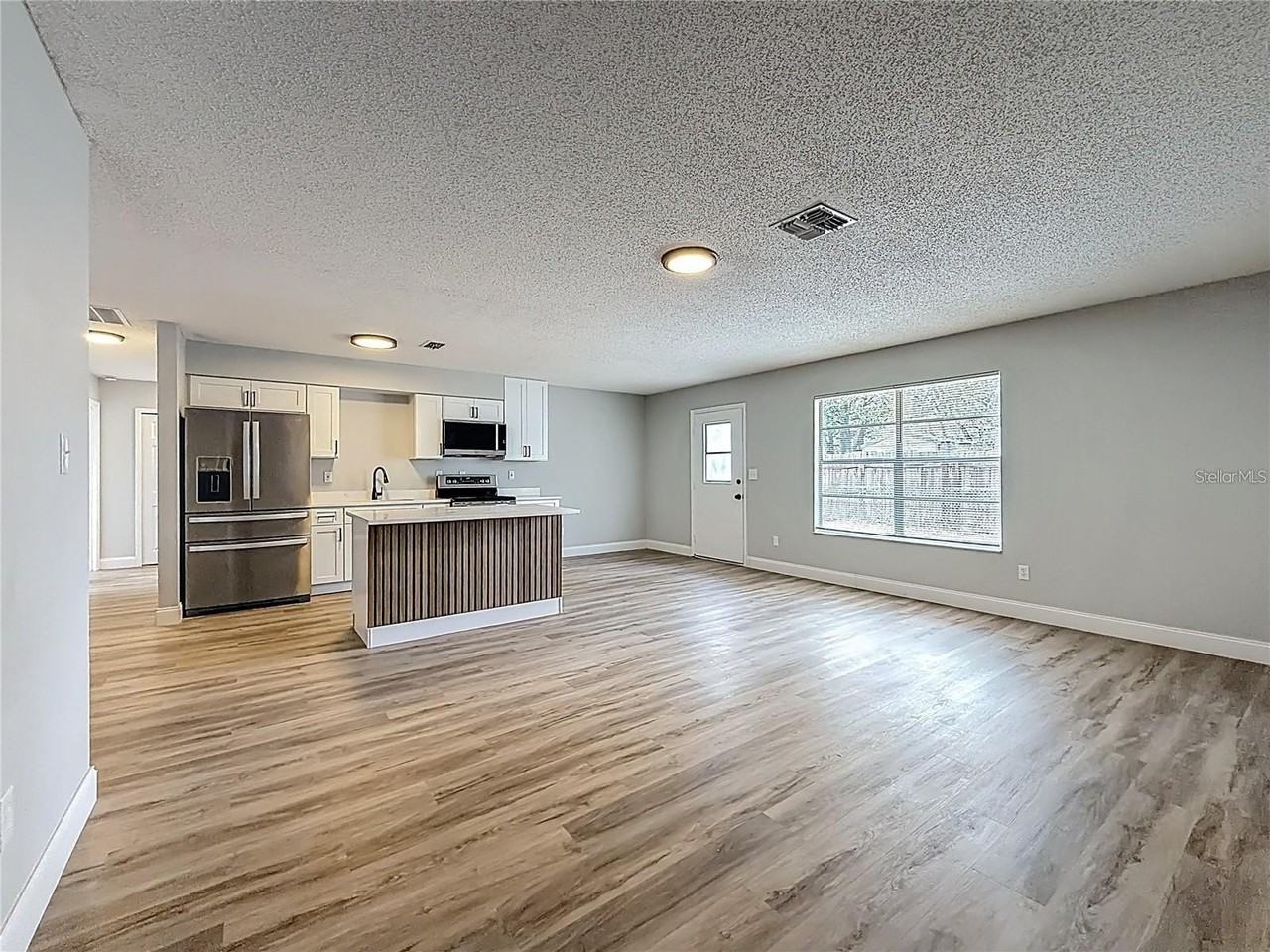 8940 Se 88th St - Photo 3 of 22
