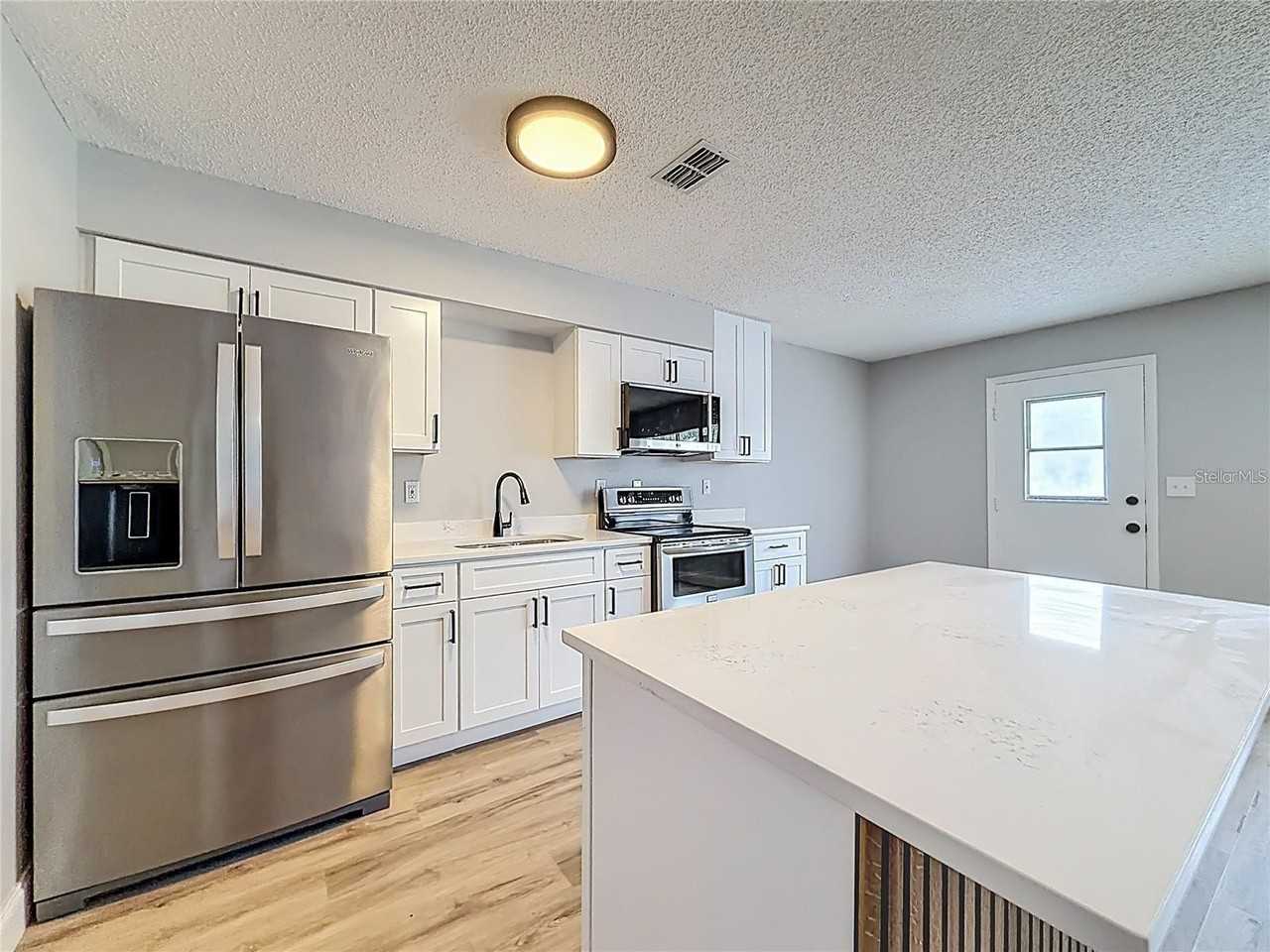8940 Se 88th St - Photo 6 of 22