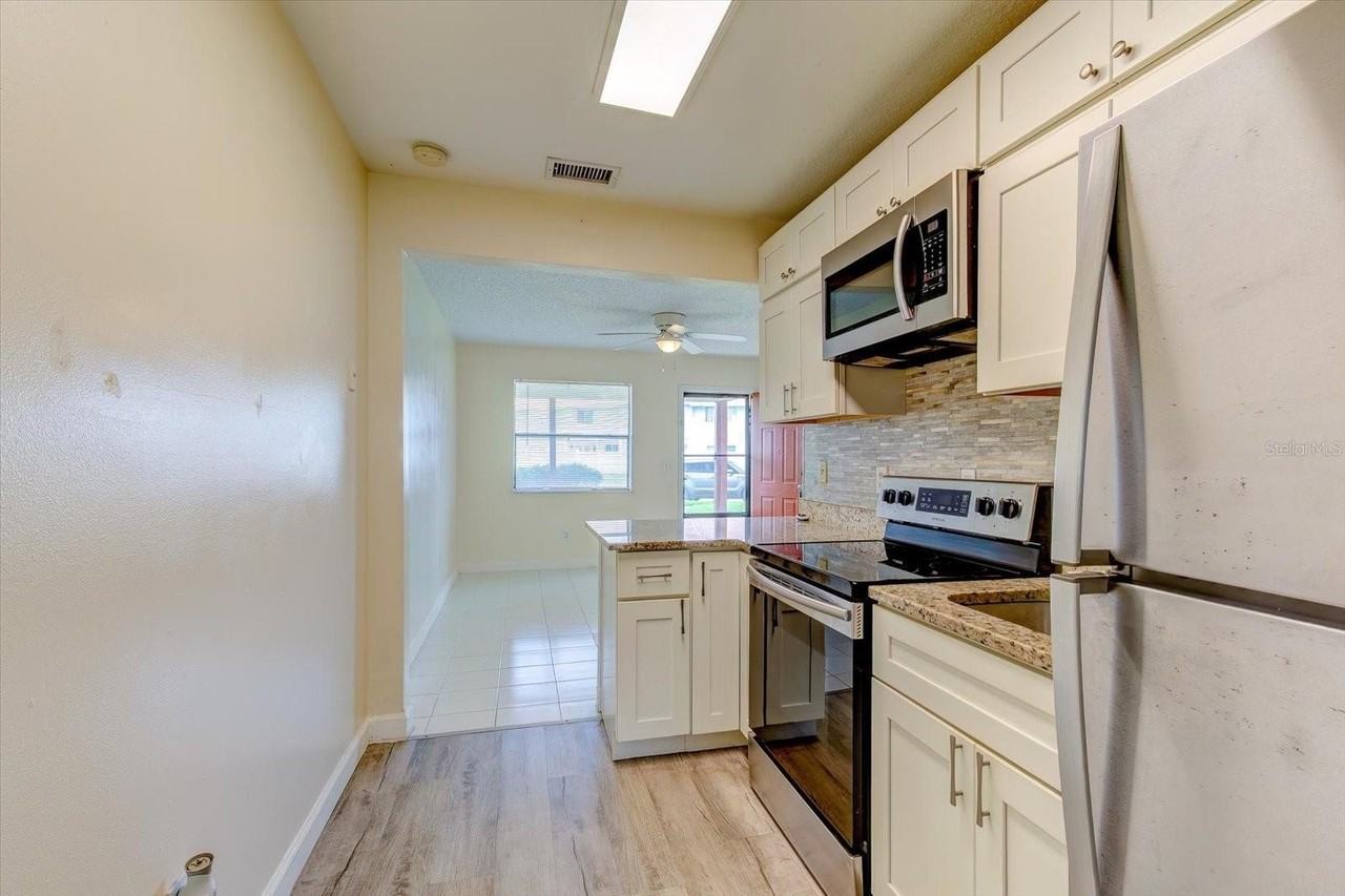 232 Northshore Dr #A - Photo 5 of 45