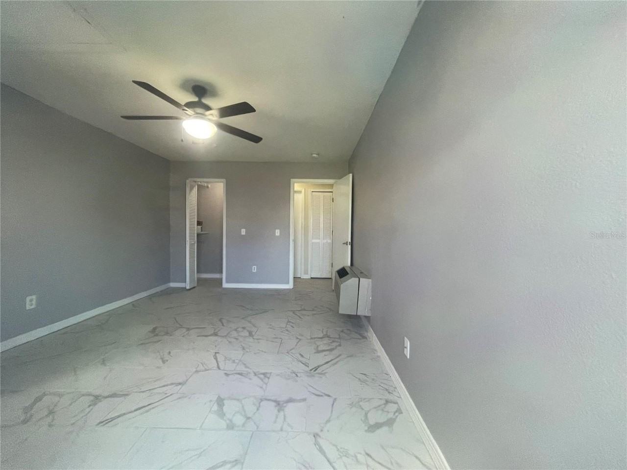 227 Orchid Dr - Photo 3 of 22