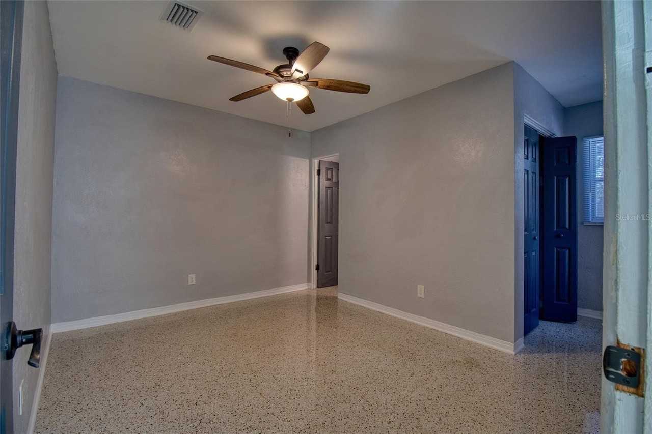 634 15th Ave S - Photo 6 of 19