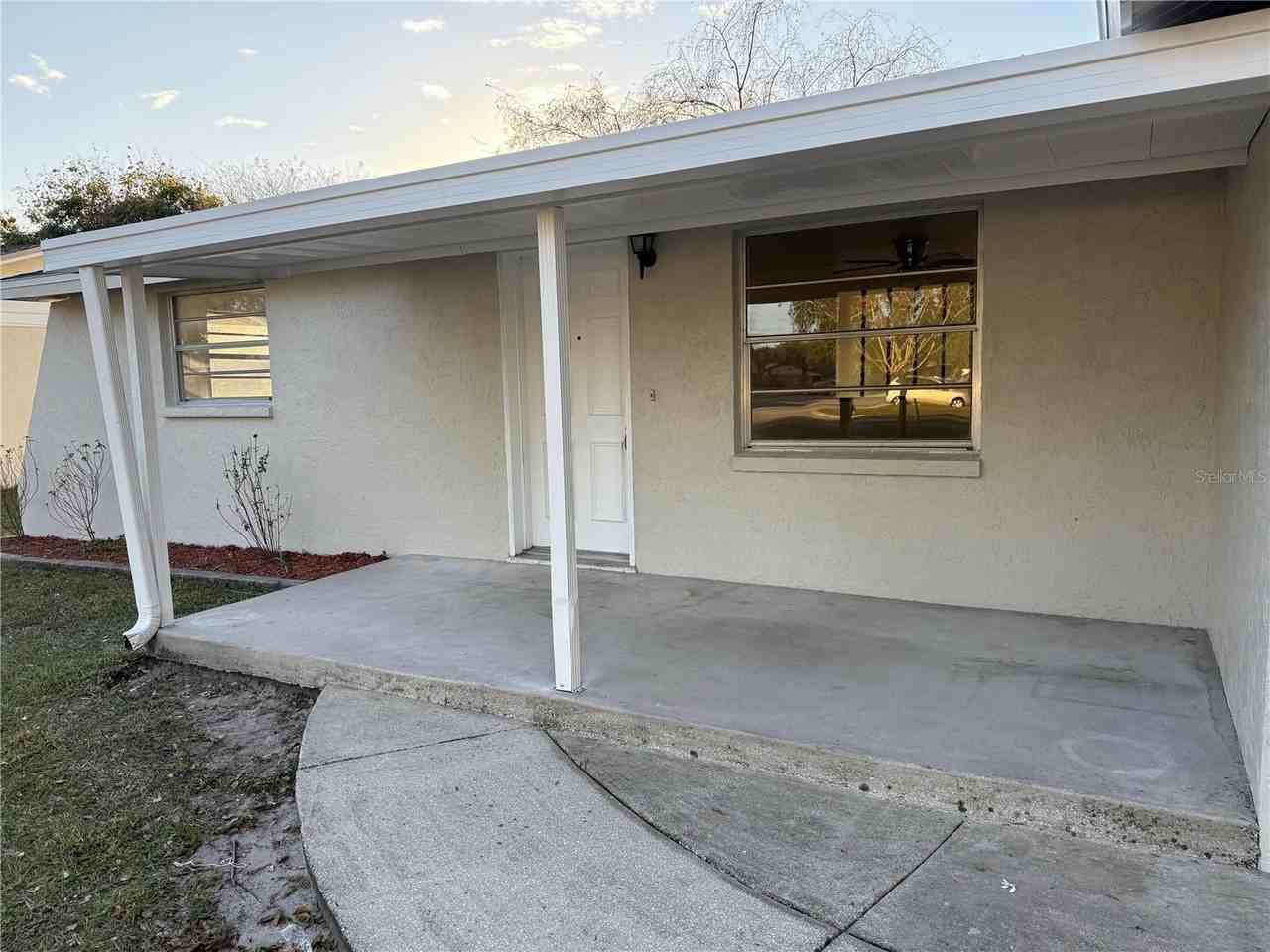 6039 20th St - Photo 4 of 31