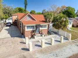 featured image of 675 16th Ave S #1