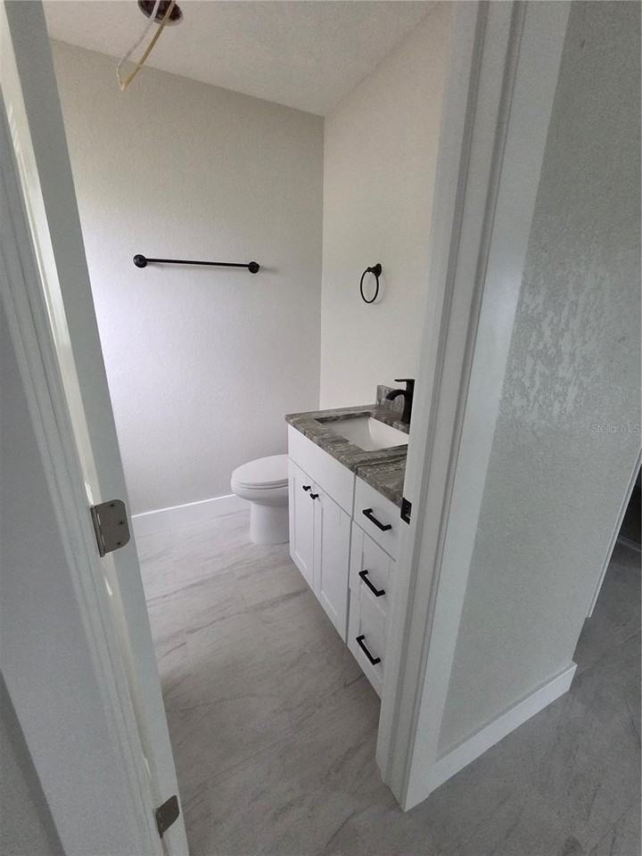 1238 Valley Forge Blvd - Photo 7 of 20