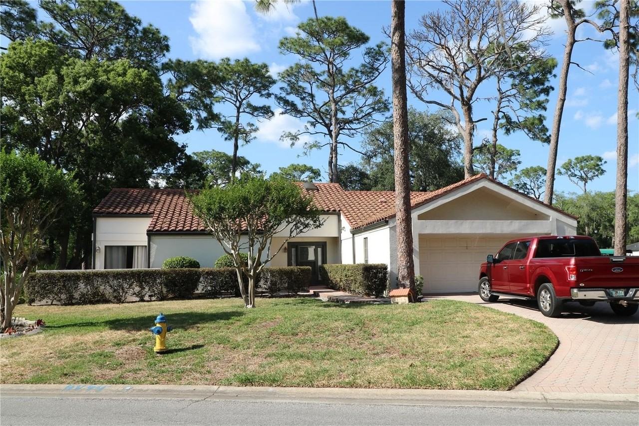 5424 Saddlebrook Way - Photo 3 of 50