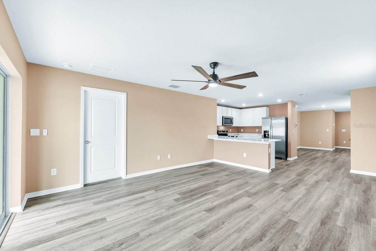 5029 Rocky Coast Pl - Photo 6 of 28