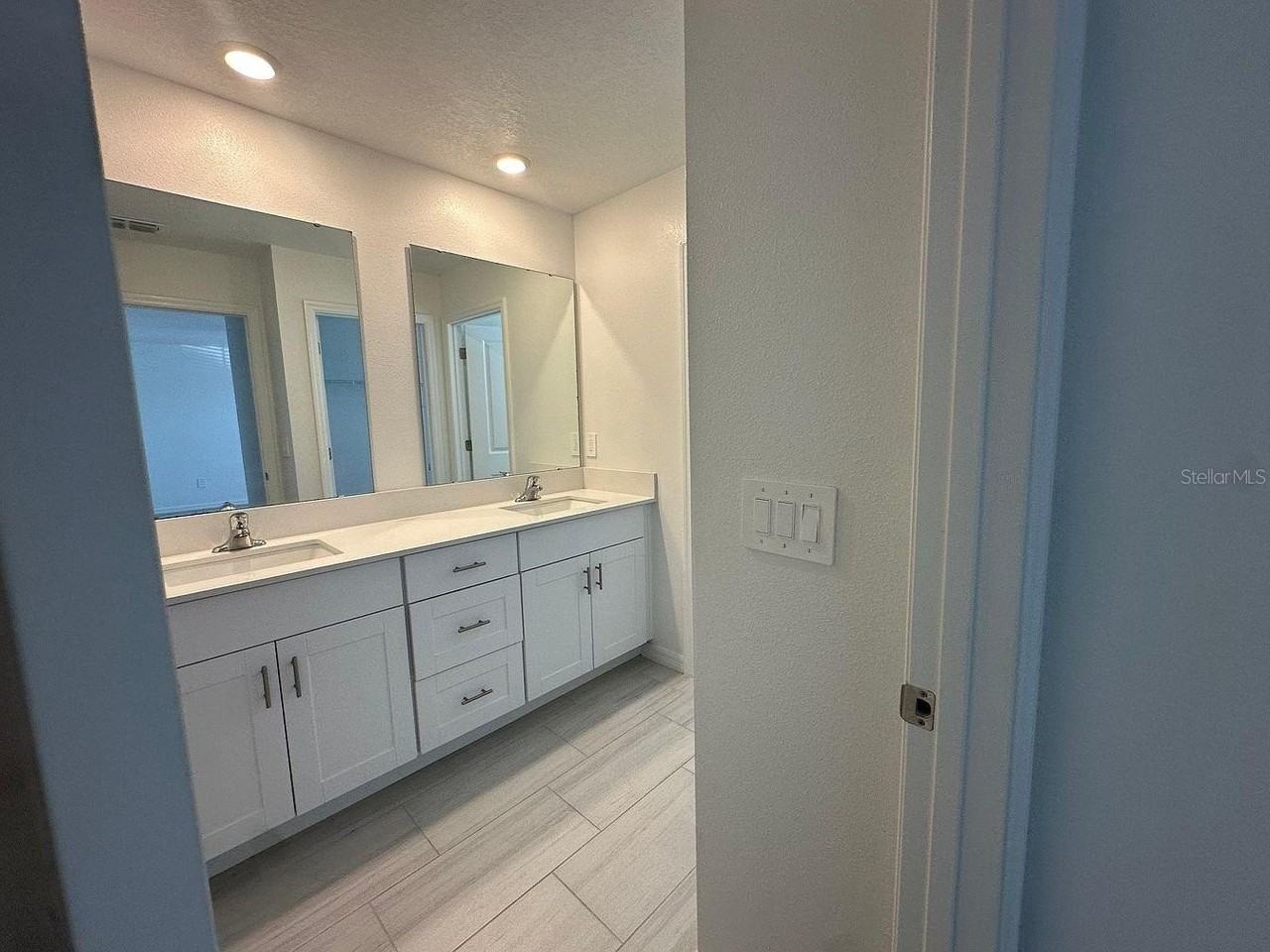 2505 Victorious Falls Ave - Photo 5 of 12