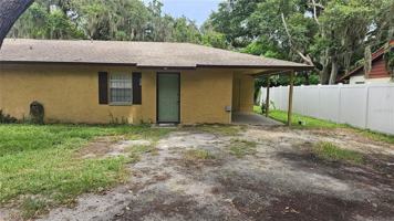 featured image of 331 W Alamo Dr