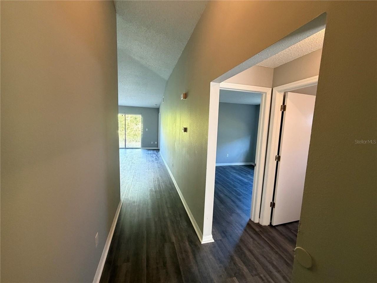11701 Brenford Crest Dr - Photo 5 of 19