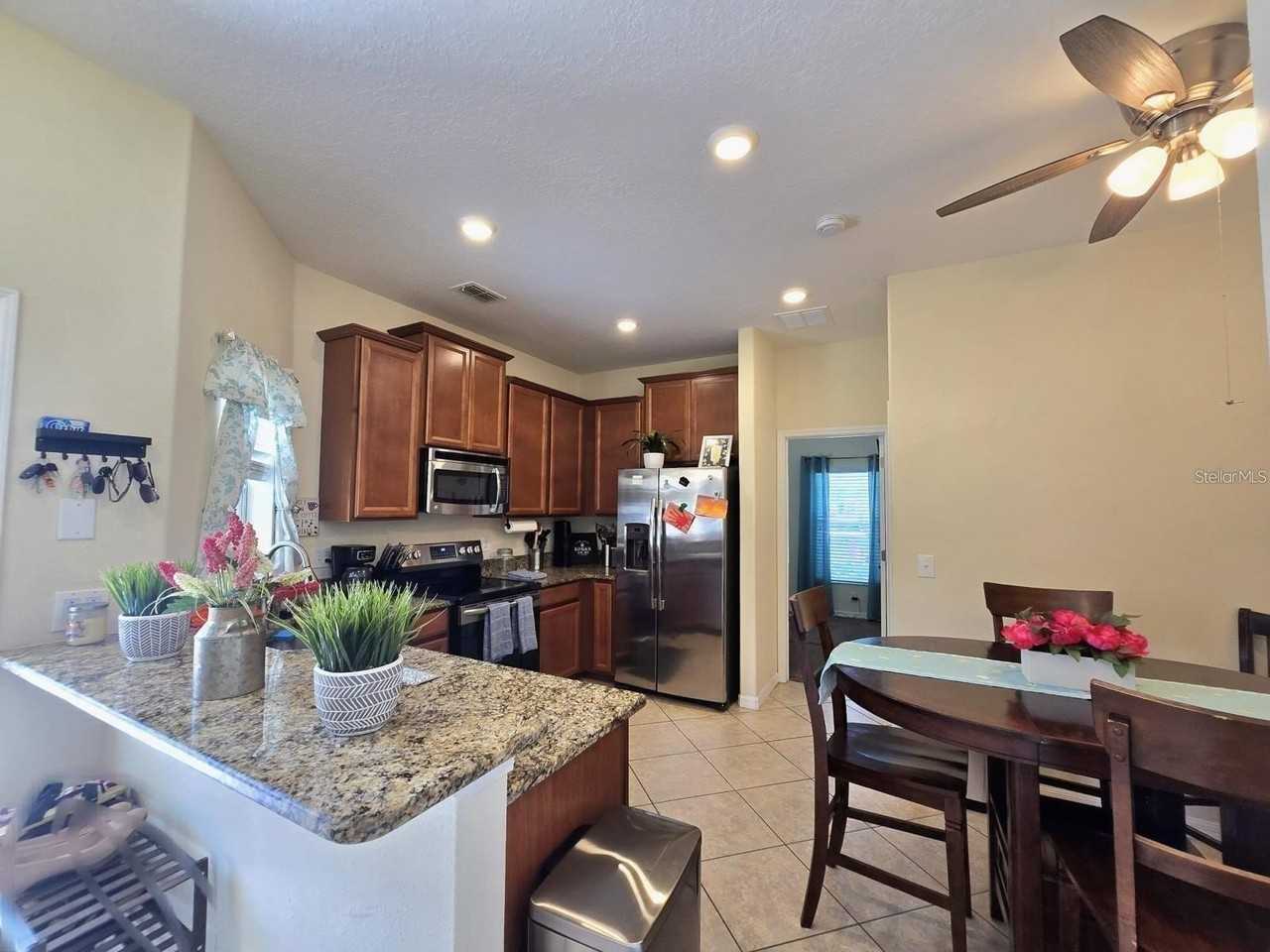 31142 Gossamer Way - Photo 7 of 36