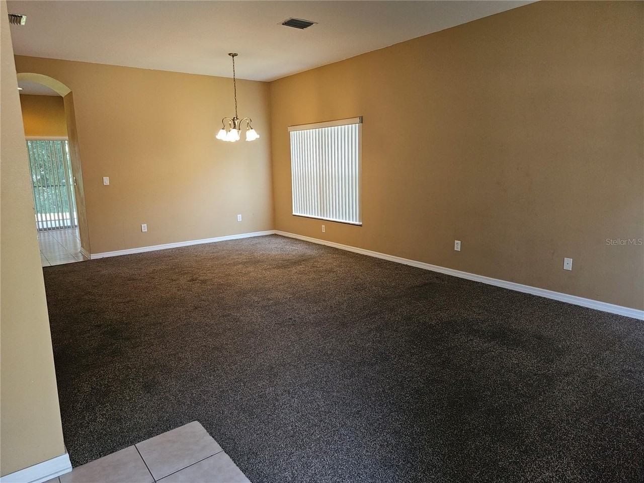 1147 Emerald Hill Way - Photo 5 of 50