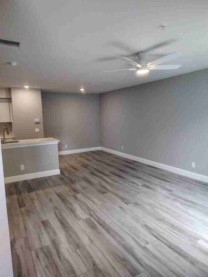 3024 Parkway Blvd #202 - Photo 4 of 18