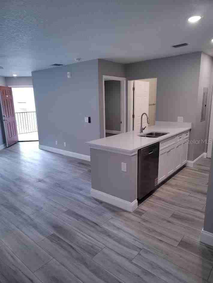 3024 Parkway Blvd #202 - Photo 5 of 18