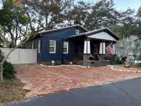 525 Lexington St - Photo 1 of 1