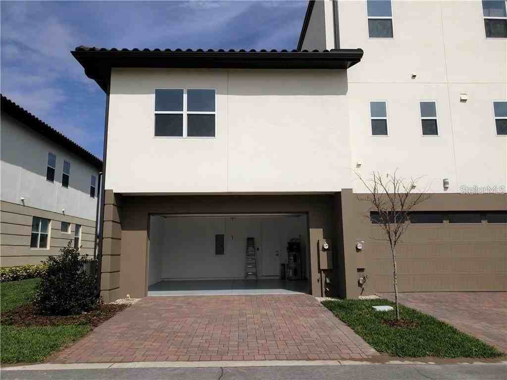 9467 Mere Pkwy - Photo 3 of 18