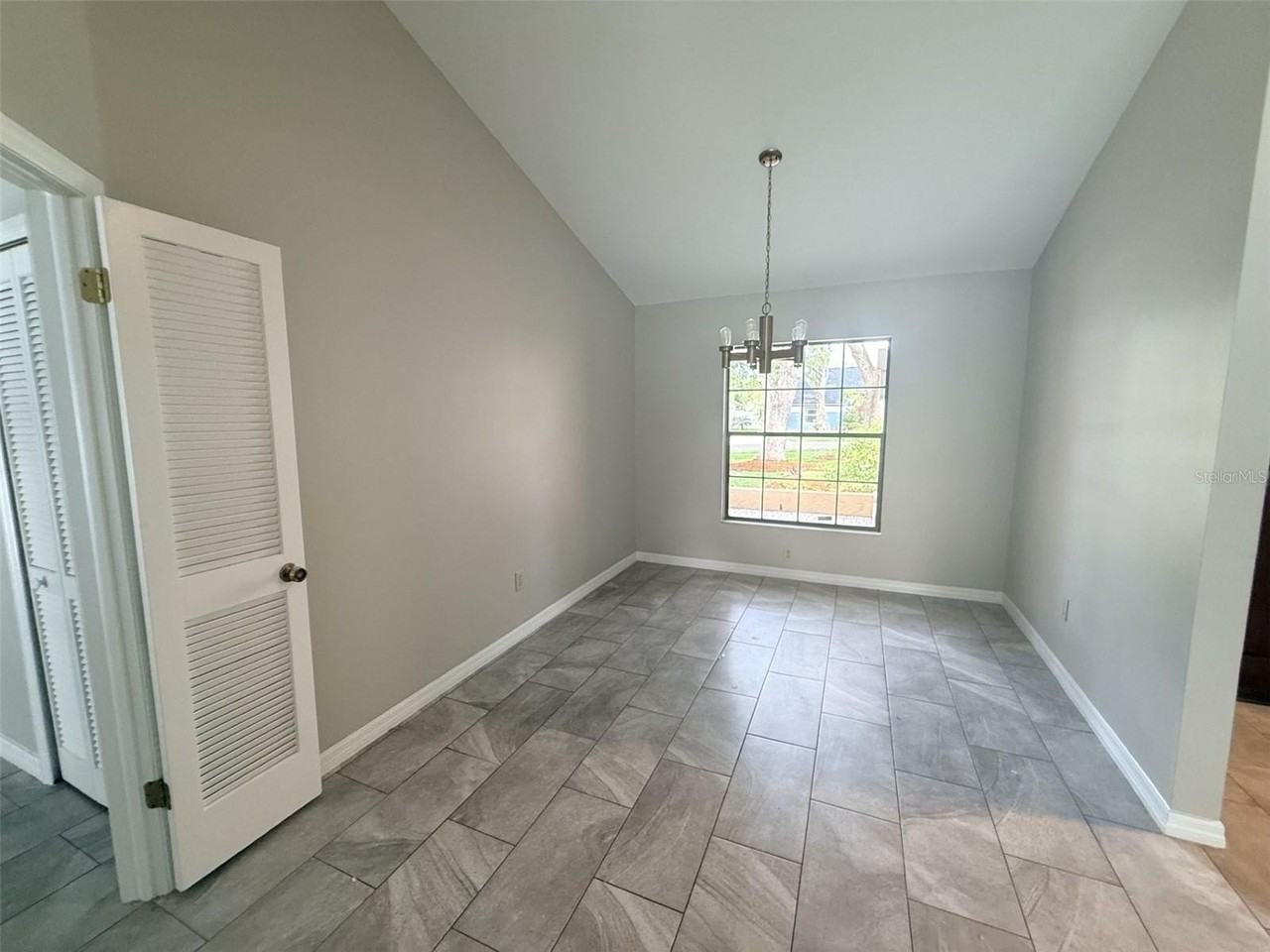 18306 Felspar Way - Photo 4 of 28