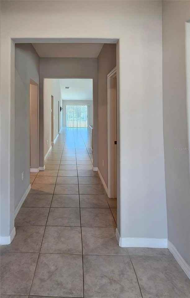 165 Rain Berry Ave - Photo 5 of 36