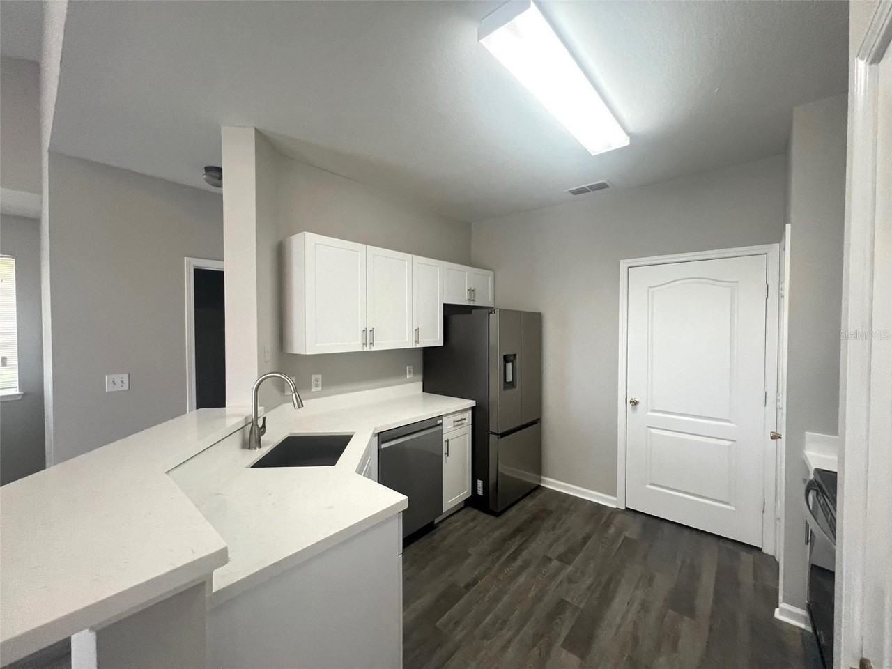 18046 Villa Creek Dr - Photo 4 of 24
