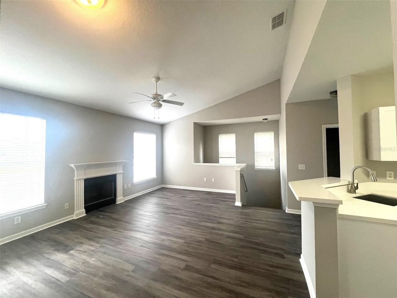 18046 Villa Creek Dr - Photo 6 of 24
